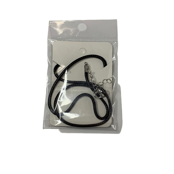 Crystal heart necklace - Picture 3 of 5